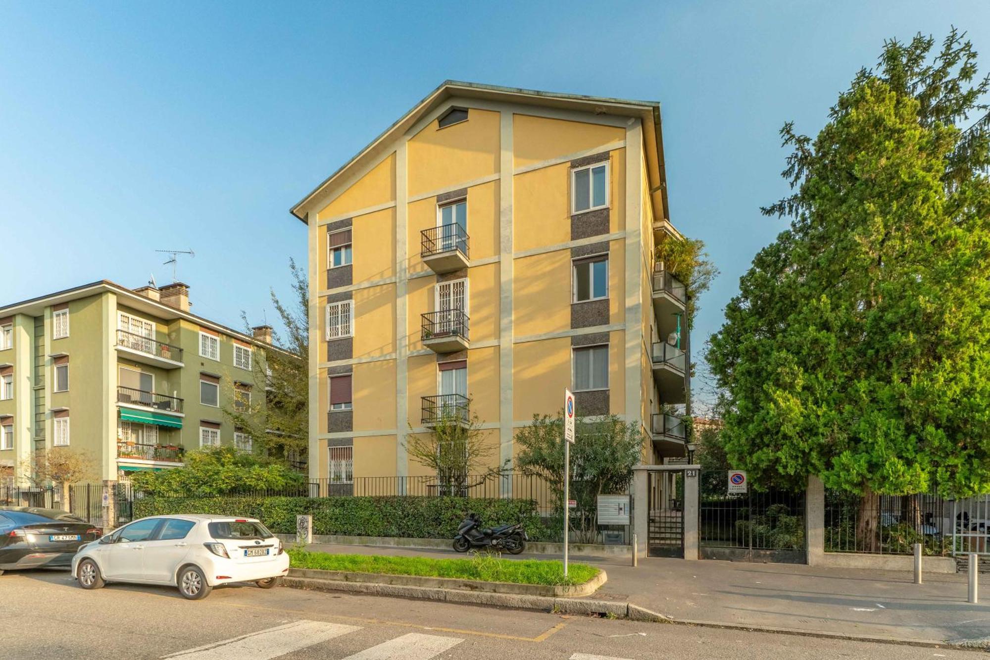 Gavirate House M1-M5 Lotto San Siro Wi-Fi Super Veloce Apartment Milano Ngoại thất bức ảnh